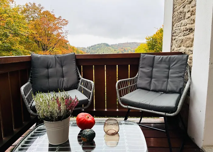 Hangstein Apartment, Adlerwarte-vogelpark-hermannsdenkmal-wanderwege Detmold