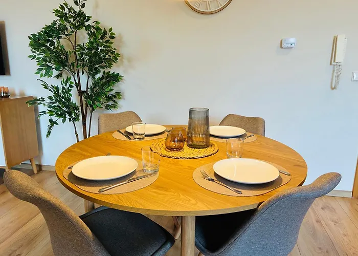 Apartamento Hangstein Apartment, Adlerwarte-vogelpark-hermannsdenkmal-wanderwege *