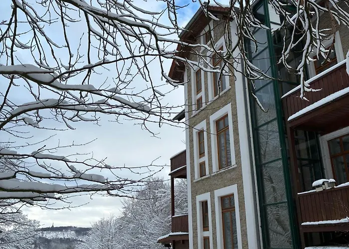 Hangstein Apartment, Adlerwarte-vogelpark-hermannsdenkmal-wanderwege Detmold